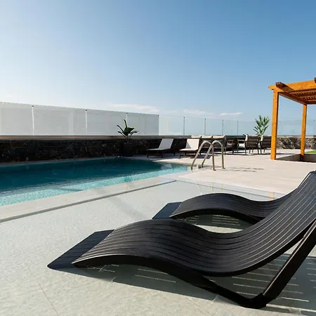 Petra Luxuria With Private Heated Pool