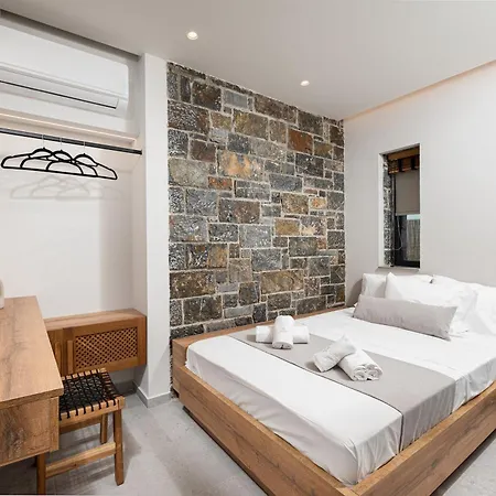 Petra Luxuria With Private Heated Pool