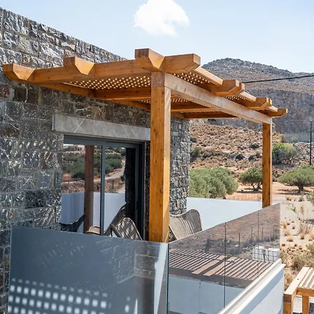 Petra Luxuria With Private Heated Pool *
