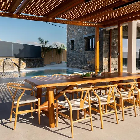 Petra Luxuria With Private Heated Pool Heraklion (Crete)